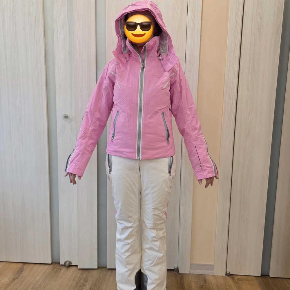 Bogner Women's Pink Ski Jacket, Size 6-4 (European Size 38)
